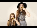 Lennon & Maisy Boom Clap 