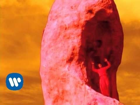 Red Hot Chili Peppers - Breaking The Girl