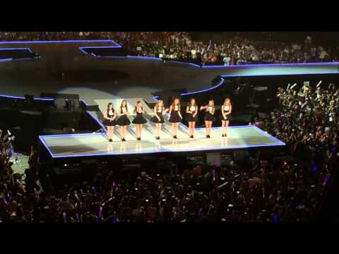 Girls Generation - Mr.Mr. and Hoot from Kcon 2014 - Fancam