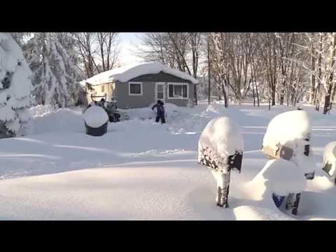 Storm dumps 2nd round of snow on Hamburg