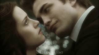 A white demon love song - The Killers (Letra en ingles y español)