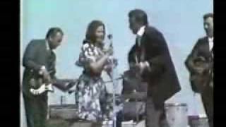 Johnny Cash and June Carter Cash - Long Legged Guitar Pickin' Man