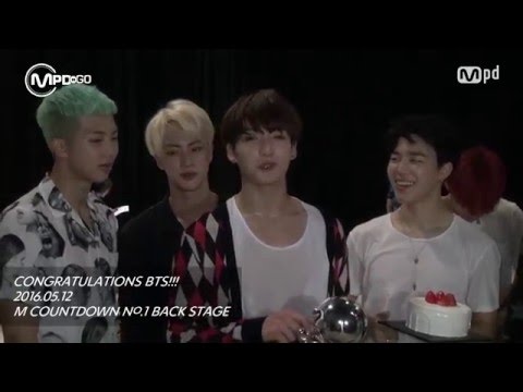 No.1 BTS CONGRATULATIONS! Bulletproof Boy Scouts celebrate one place! 160512