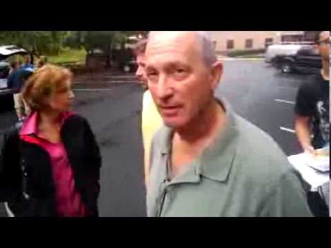 Lehigh University Provost Pat Farrell does Move-In Day with Google Glass