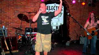 CHOKE SLAM- Shake It