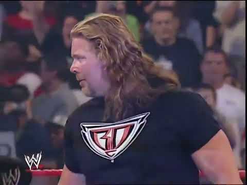 Stone Cold announces Kevin Nash vs Triple H  Hell in a Cell match at Bad Blood