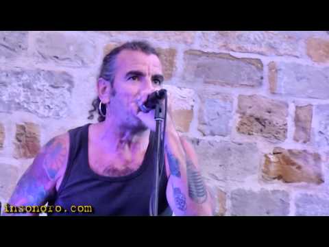 Miss Octubre (Animal Caliente)