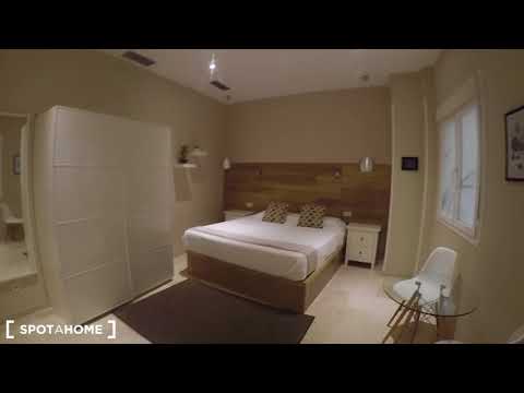 Stylish studio apartment for rent near Plaza Mayor in Centro - Spotahome (ref 236553)