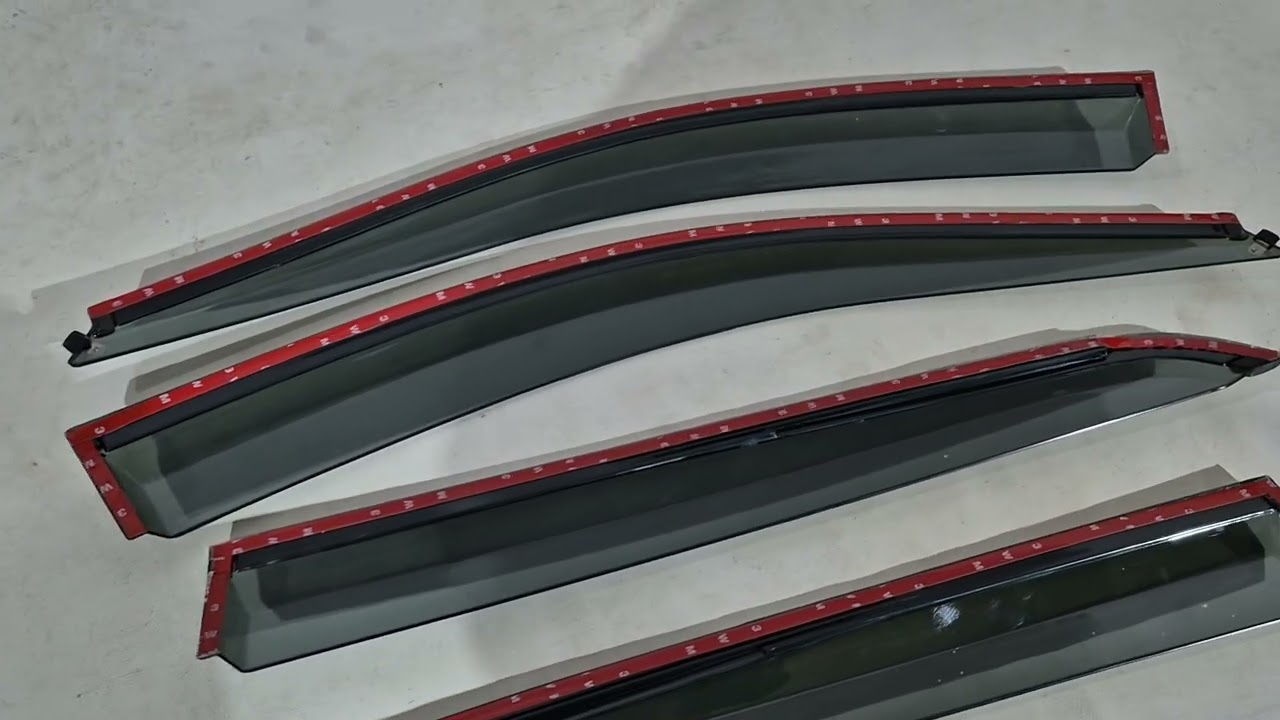 Ветровики с хромированным молдингом Niken Luxury (4 шт) Video 1