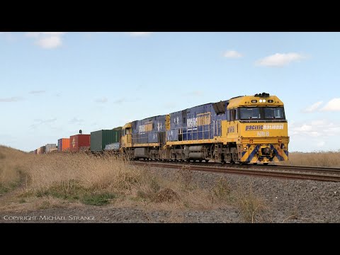 5MP2 Pacific National Steel Train With Bonus Containers (10/3/2022) - PoathTV Australian Railways