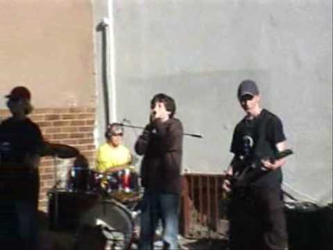 VoCoTiDe?! - Růžovej punker