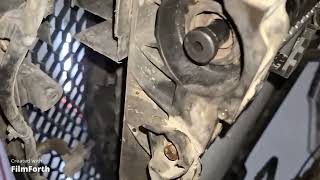 החלפת רדיאטור מאזדה 3 שנת 2008 (שלב הפירוק)