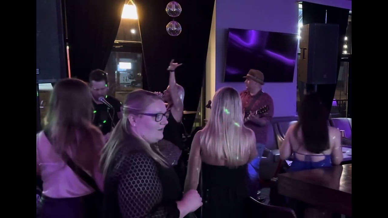 Promotional video thumbnail 3 for Electric Jukebox