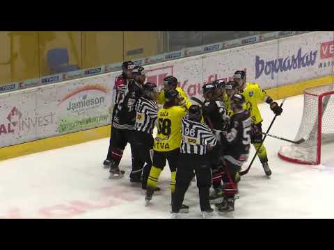 44.kolo bitka Jake Cardwell vs. Matej Bača (HC 05 Banská Bystrica - HC 07 Detva)