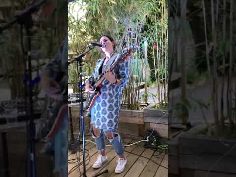 JEANNE - Stronger than me - Amy Winehouse -  2019