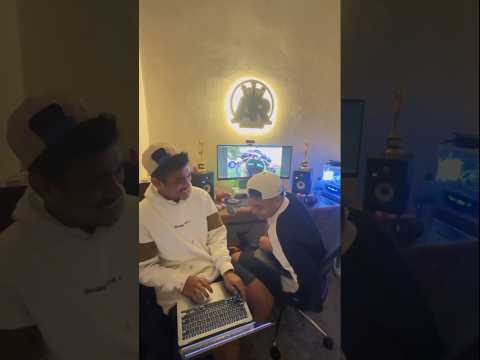 Angga Dermawan di tantang buat lagu oleh rekannya!! #shorts #anggadermawan