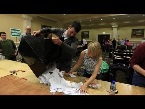 Iren mit klarer Mehrheit für europäischen Fiskalpakt