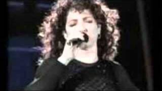 No Pretendo (duet con Gloria E.)