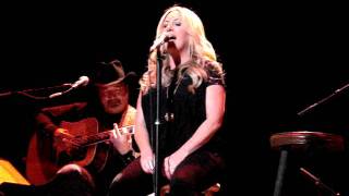 Here You Come Again - Lee Ann Womack (LIVE 10.15.11)