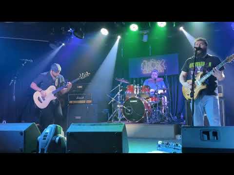 "Painted Eyes" & "White Noise" at Knock 23/04/23