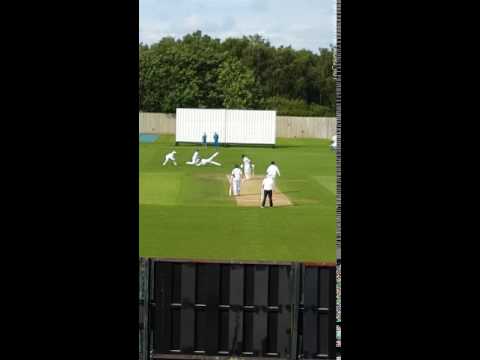 Mohammad Amir bowling in a a warmup game 24th June 2016