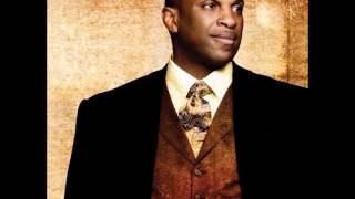 Donnie McClurkin - I Am Amazed ft. Preashea Hilliard & Erica Campbell