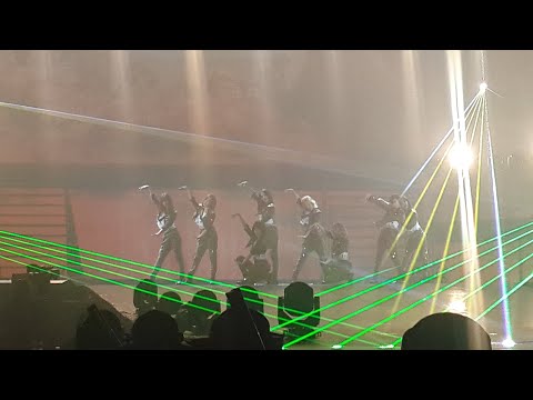 160416 SNSD - Catch Me If You Can (Korean Ver.) Phantasia Tour in Jakarta 2016