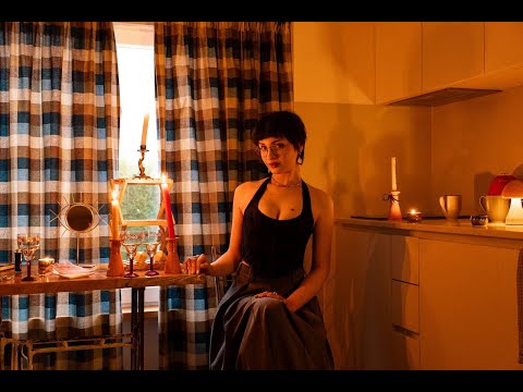 Між Сірими днями - Мія Рамарі