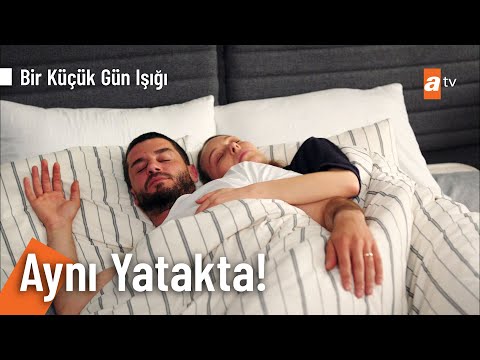Elif, Sude ve Fırat'ı aynı yatakta bastı! - Bir Küçük Gün Işığı 36. Bölüm (Final)