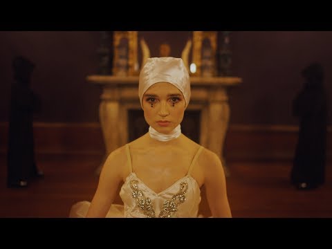 Poppy - Scary Mask ft. FEVER 333 (Official Music Video)