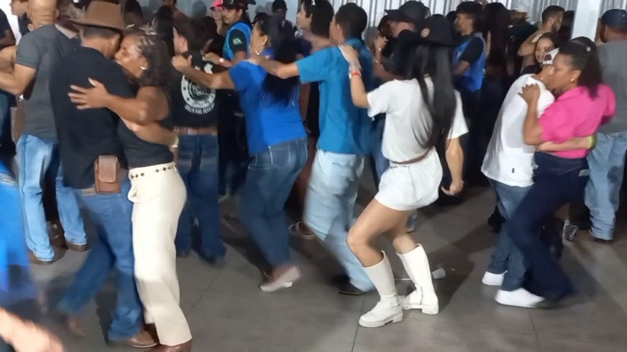 FORROZÃO  DO  MANINHO  COM  DJ  JAMILSON  VOZ  PARTE 5     @MilitaoDivulgacoesOficial