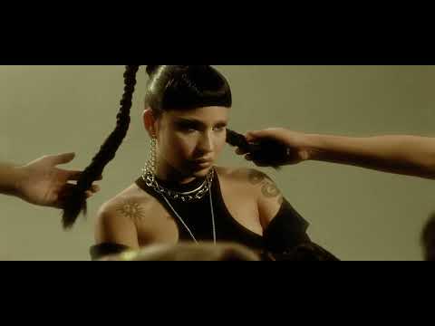 EMJAY - Mis Mejores Poses (Video Oficial)