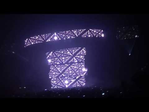 Swedish House Mafia - SLVR & Calling (One Last Tour @ Paris Bercy)