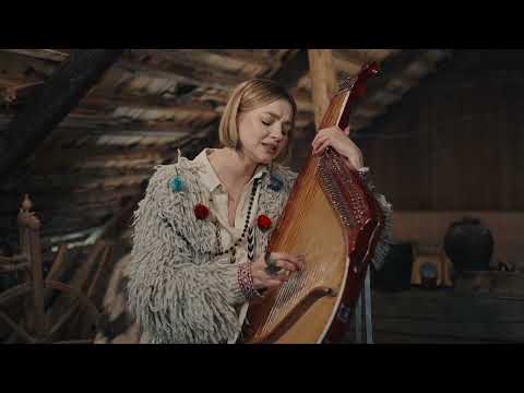 KRUTЬ - Павочка ходить (щедрівка)