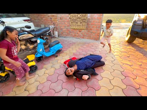 भाची झोक्यातून पडल्याने सगळे हसायला लागले 🥺