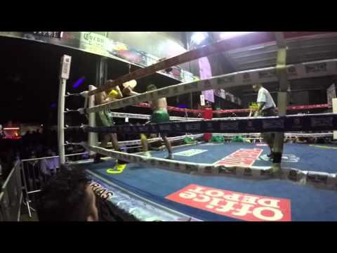 Edwin Sandoval first round KO