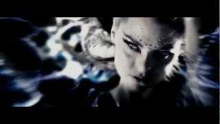Christina Aguilera - Falling in love again (Can&#39;t help it) - The Spirit OST