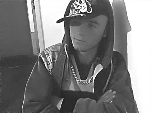 Nori a.k.a Rrepisti623 (Double-Headed) and Miss Ena  - Ti e di ku du me dal (Demo Diss) New 2011