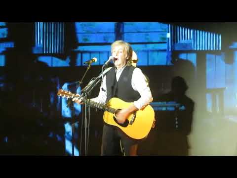Love Me Do - Paul McCartney (Santiago 2024)
