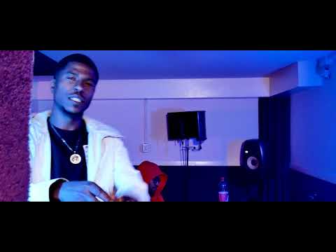 Smallavelli - TGF 'TopGasFlow' (Prod by HennyGotThaBase)