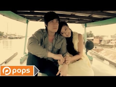 Thể hiện bởi Khánh Phương
