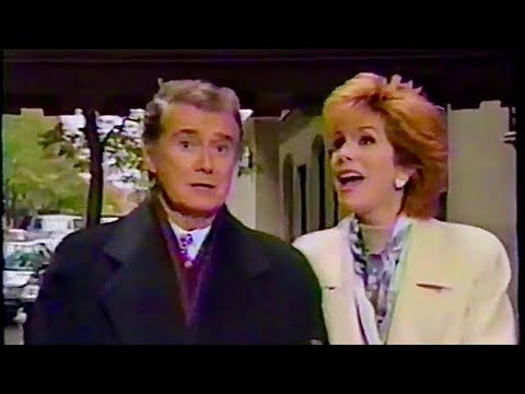 Regis Philbin and Kathie Lee Gifford sing "Silver Bells".