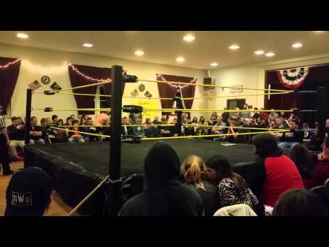 Toxis vs Doug Summers w/Ashley Vox