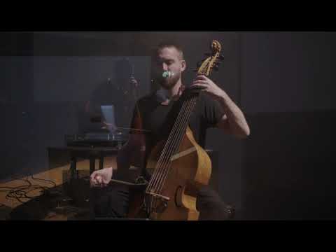 Liam Byrne plays Nico Muhly's Drones & Viola da Gamba LIVE