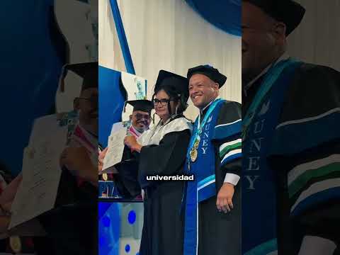 👨🏻‍🎓❤️ Gobernador Luis Reyes Reyes acompañó a 105 nuevos profesionales en graduación de la UPTAEB