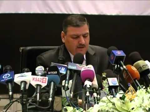 تقرير تلفزيوني حول حث رياض حجاب القياديين في النظام السوري على الانشقاق