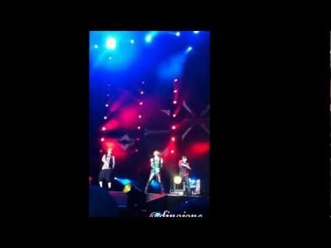 15th June 2012 ; BNO @ Singapore // SHINee Stranger (with abit of Sherlock)