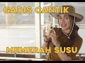 LOLA GADIS CANTIK INI MEMERAH SUSU BEAUTIFUL GIRL MILKING GOAT