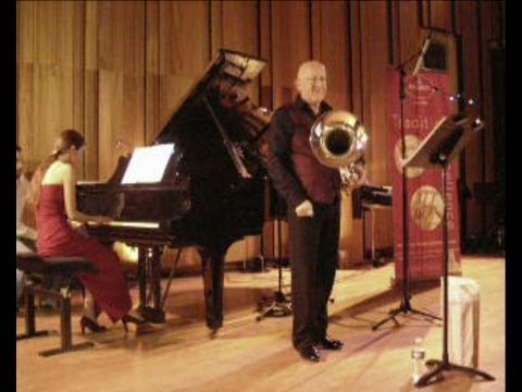 Astor Piazzolla - Café 1930 - Euphonium : Steven MEAD - Piano : Lidia KSIAZKIEWICZ  (live)