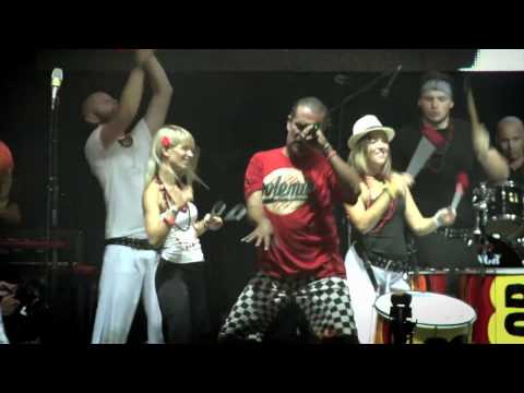 Polemic ft. Campana Batucada - Medzi nebom a zemou |LIVE|